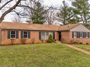 205 Rainbow Dr, Staunton, VA 24401