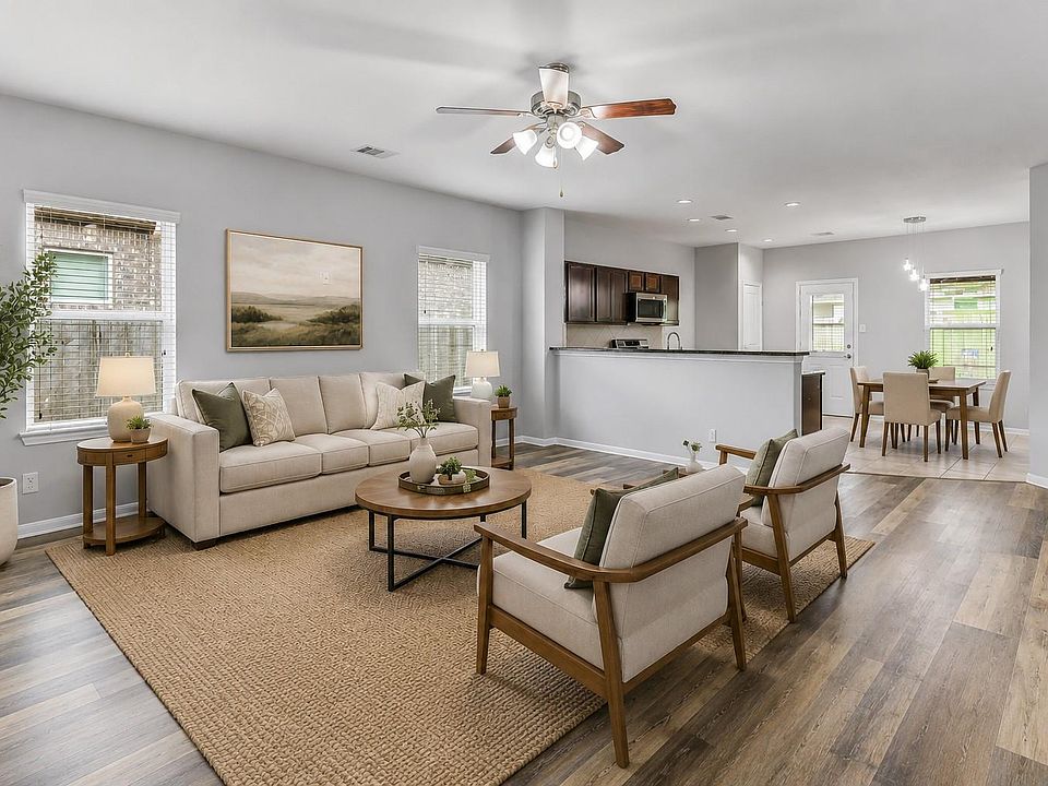 1st image of 18607 Legend Oaks Dr