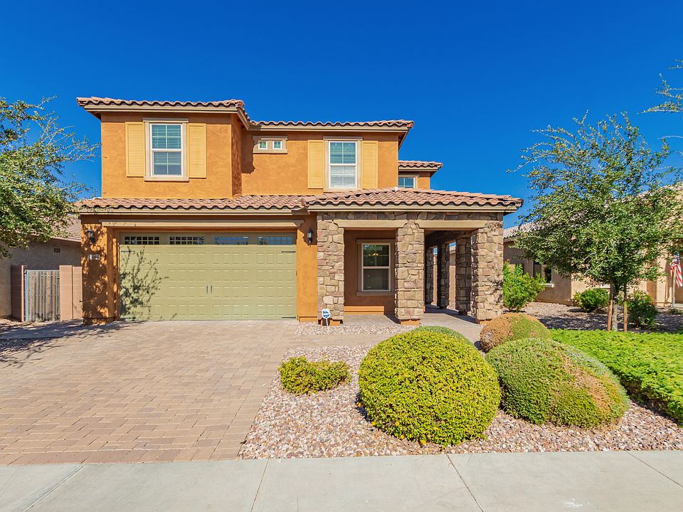 1st image of 2684 E Bellerive Dr