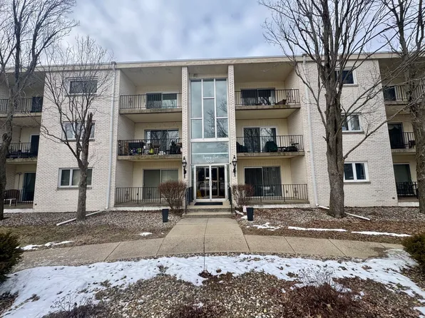 1004 E Harding Dr APT 108, Urbana, IL 61801