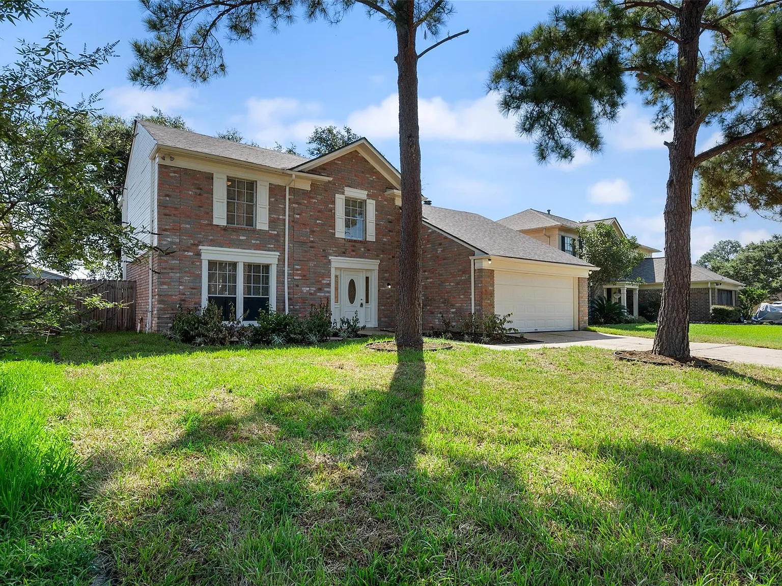 3 bed, 2.5 bath, 1771 sqft, $2,000 — Photo 3