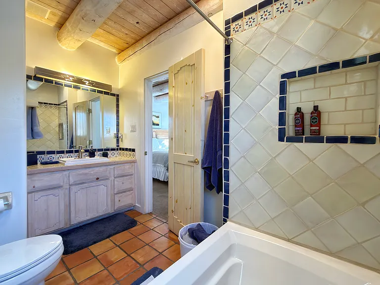 624 Galisteo St #11 — Photo 6