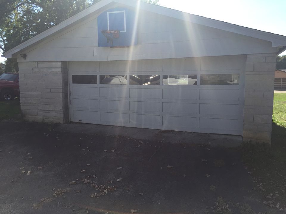 1st image of 333 Meadowview Dr