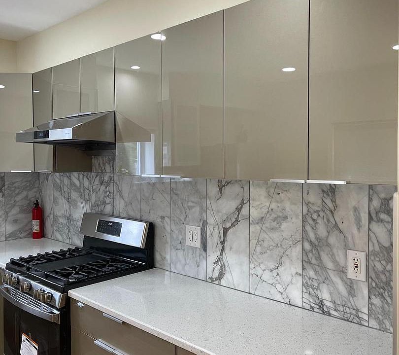 1st image of 714 E Baltimore Park