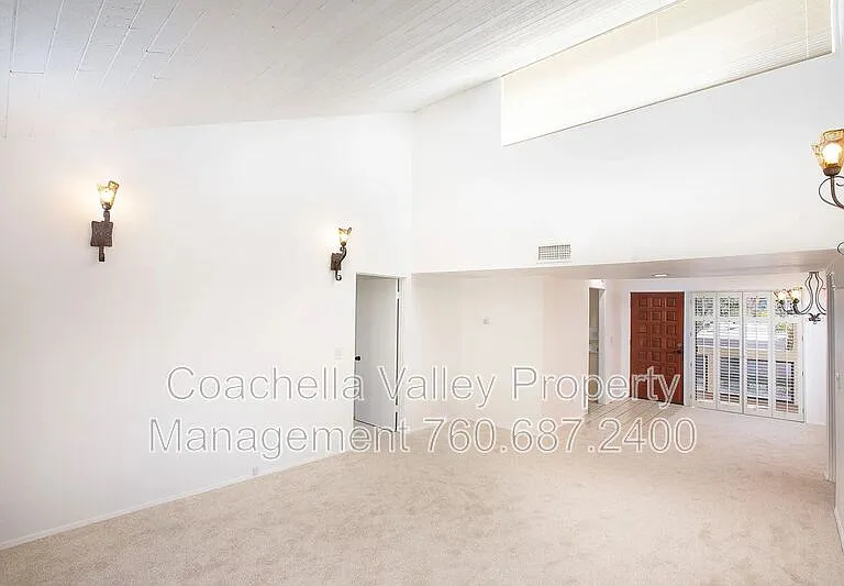 255 Avenida Granada #725 — Photo 9
