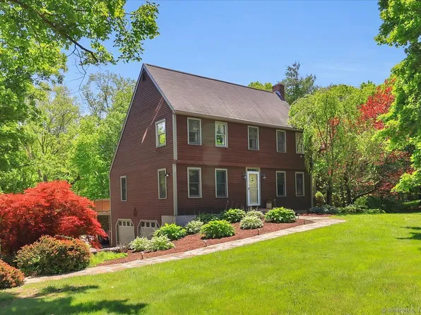 32 Powder Hill Road, Middlefield, CT 06455