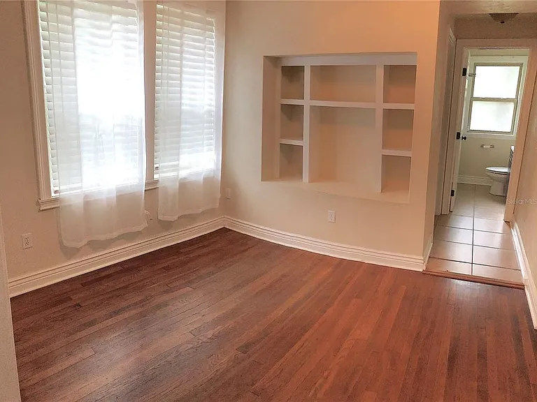2060 NW 3rd Ave — Photo 8