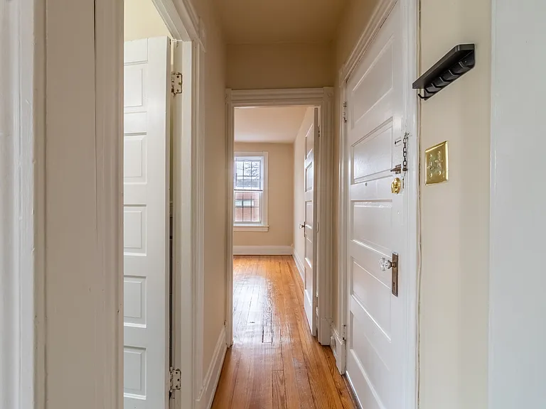 316 Tilden St #C — Photo 6