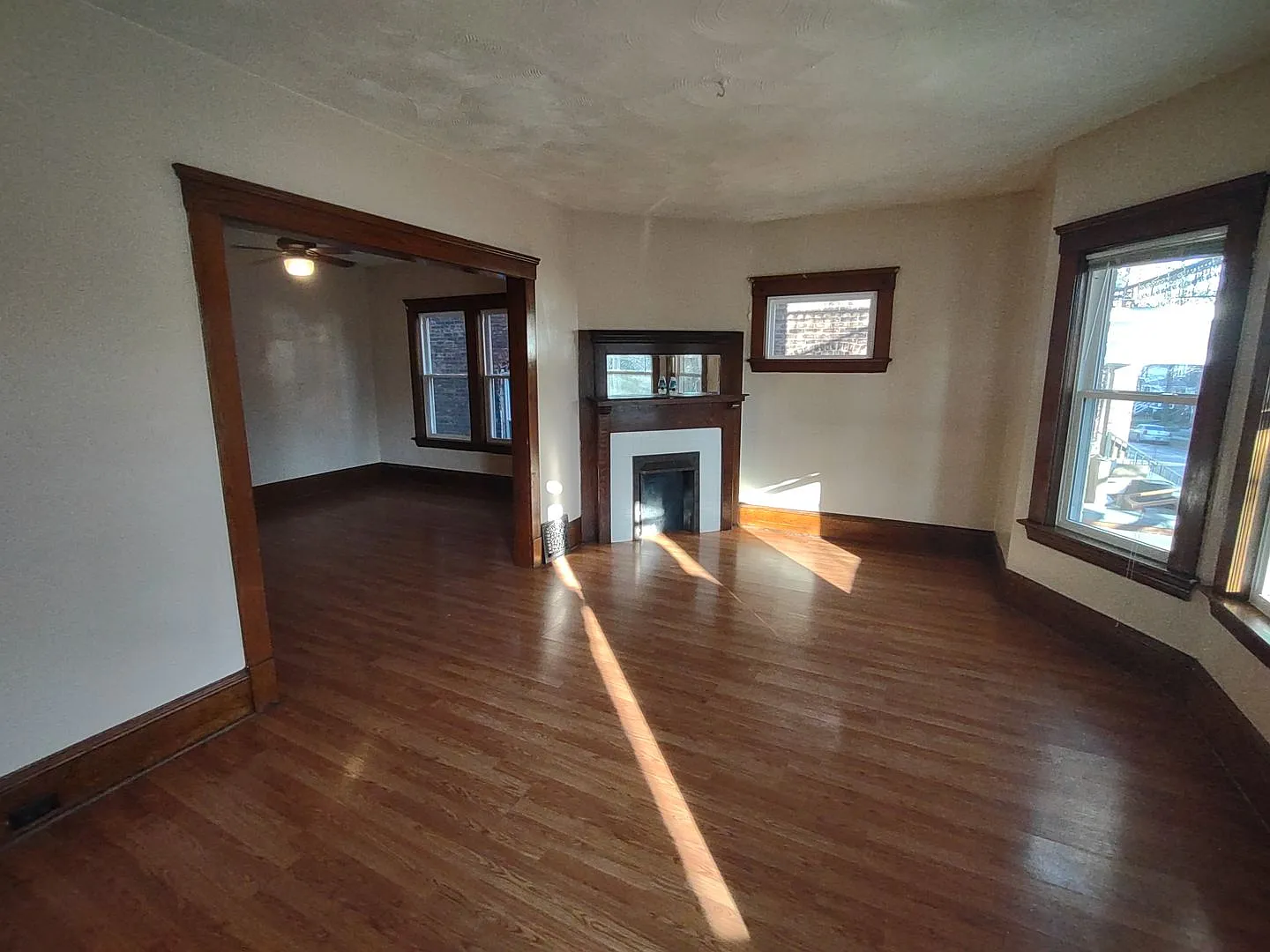 260 - W 91st — Photo 2