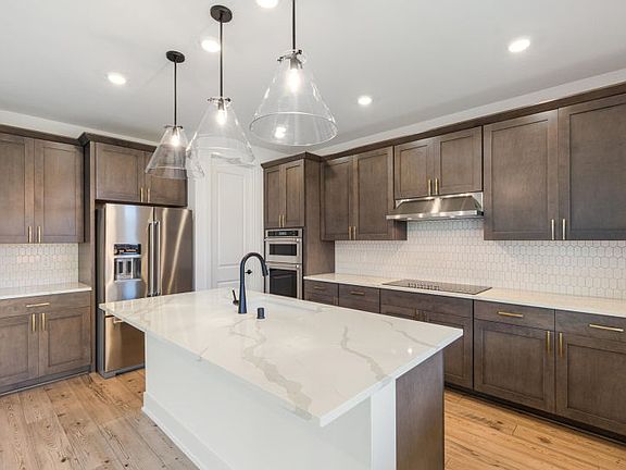 Spacious Kitchen with Island