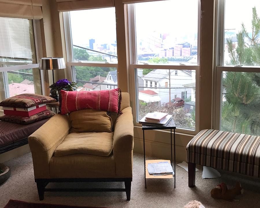 Living Room w Stunning View