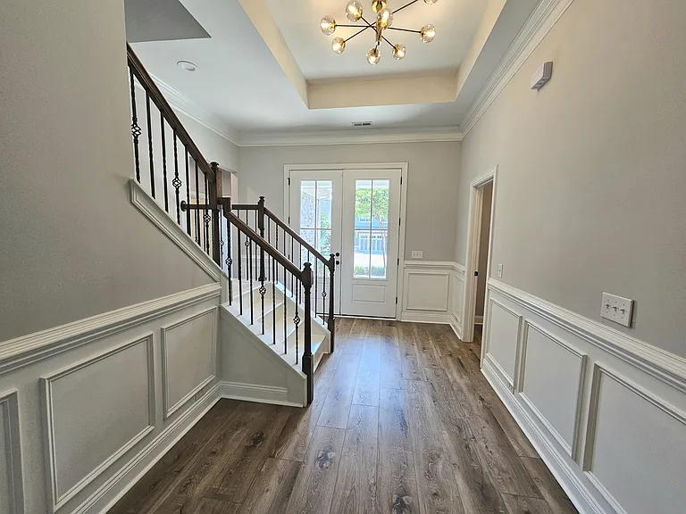 853 Bedminister Ln — Photo 4