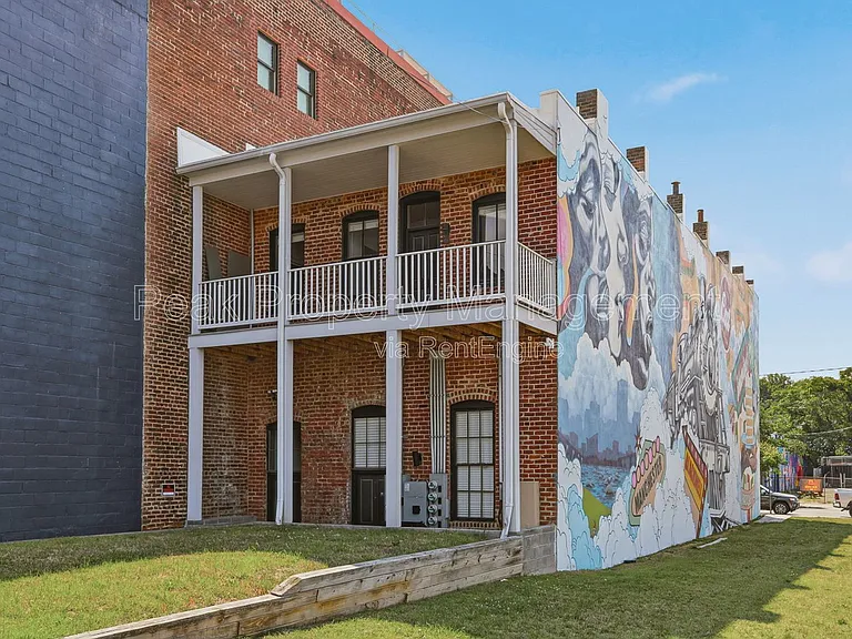 1213 Hull St — Photo 17