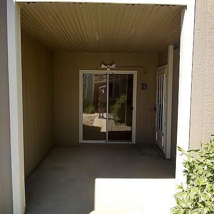 5th image of 1049 Delta Dr APT B