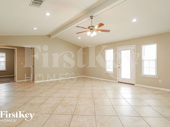 3rd image of 5189 Breezeway Ct