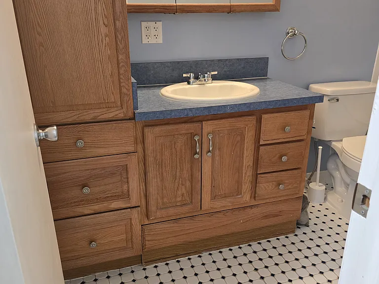 128 Swan Pkwy E — Photo 30