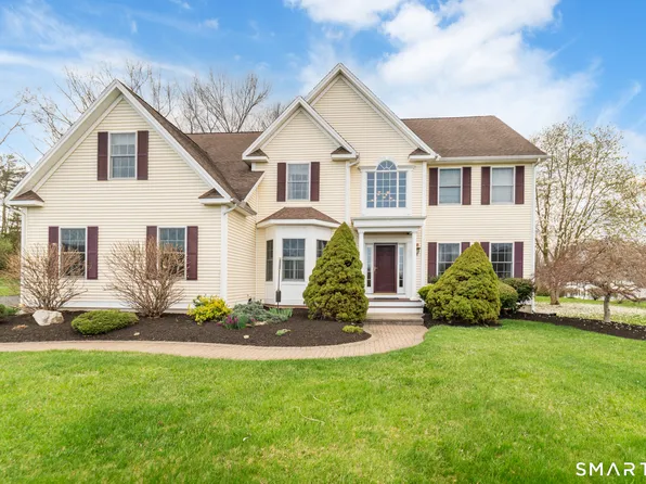 33 Watch Hill Road, Berlin, CT 06037