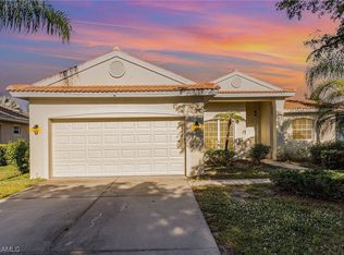 4612 Fairloop Run, Lehigh Acres, FL 33973