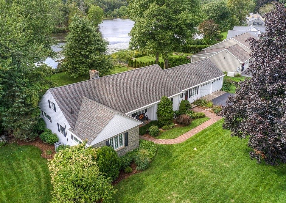 47 Newell Dr, Cumberland, RI 02864 Zillow