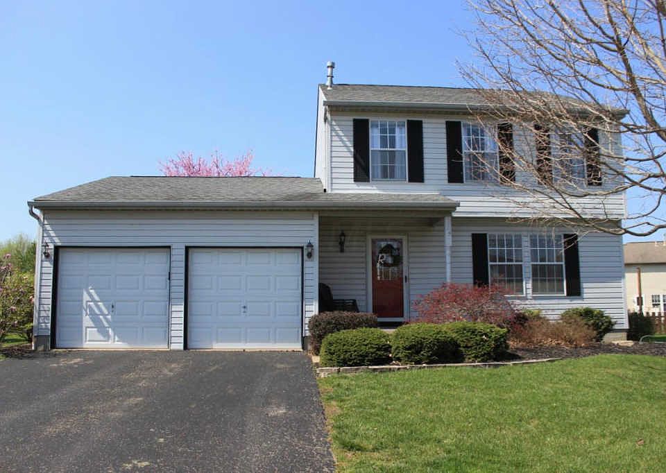 1st image of 529 Warwick Ln