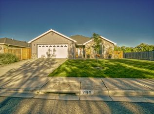 780 Mendolia Way, Central Pt, OR