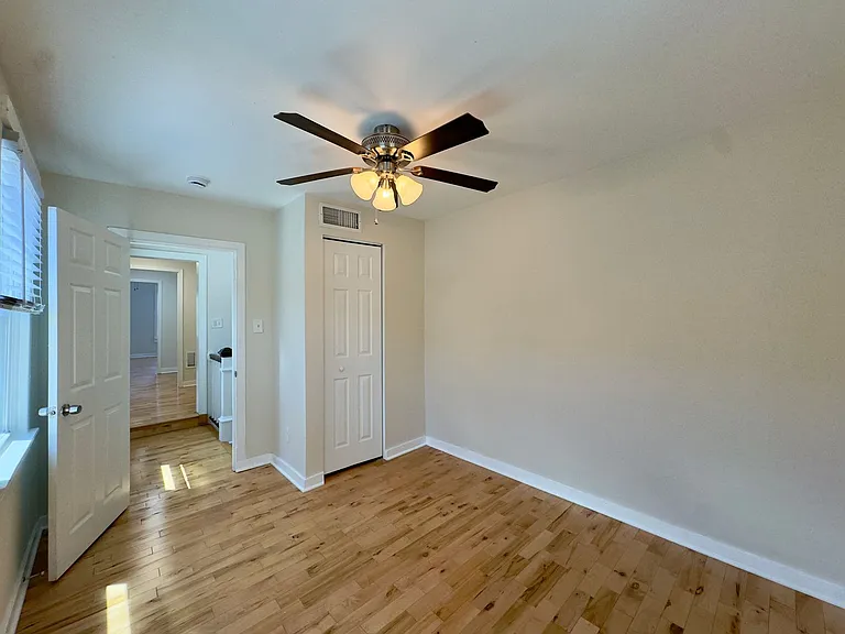 2506 Fait Ave — Photo 12