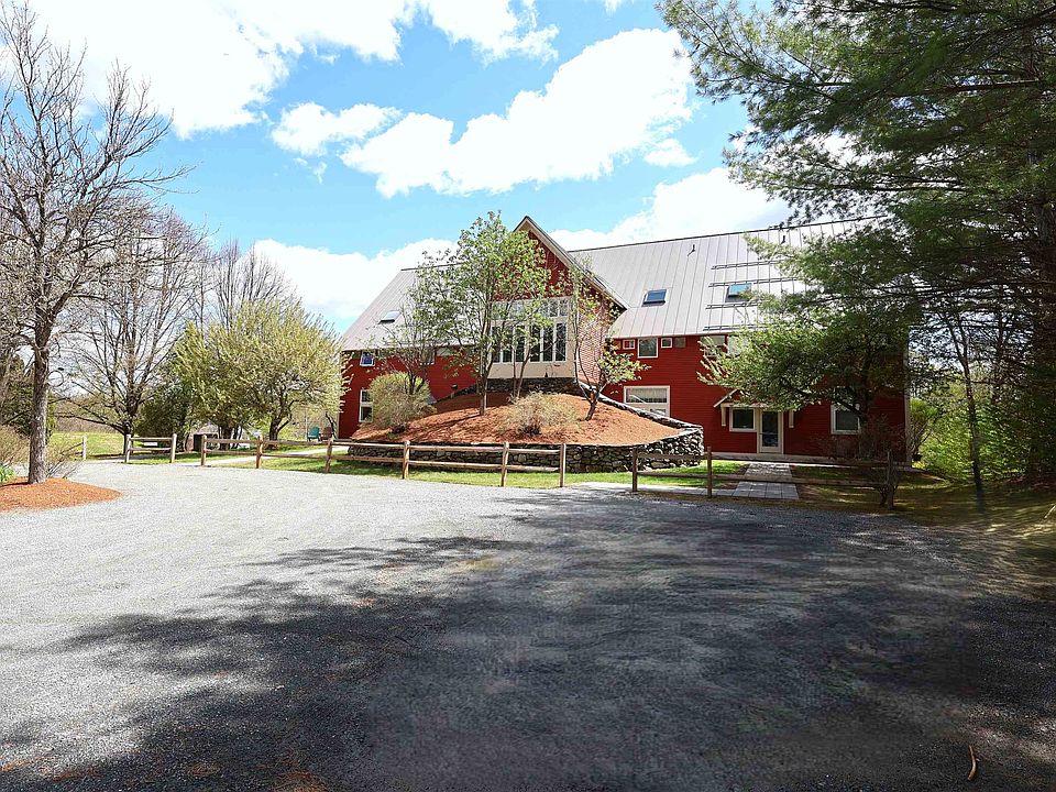 1st image of 16 Hemlock Ridge Drive #101