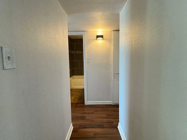 10115 Sahara St — Photo 6