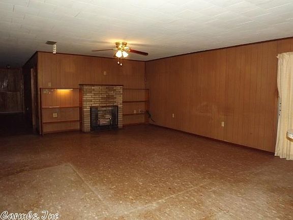 4th image of 348 County Road 3433
