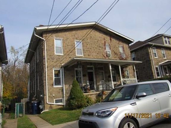 3rd image of 516 Argyle Ave