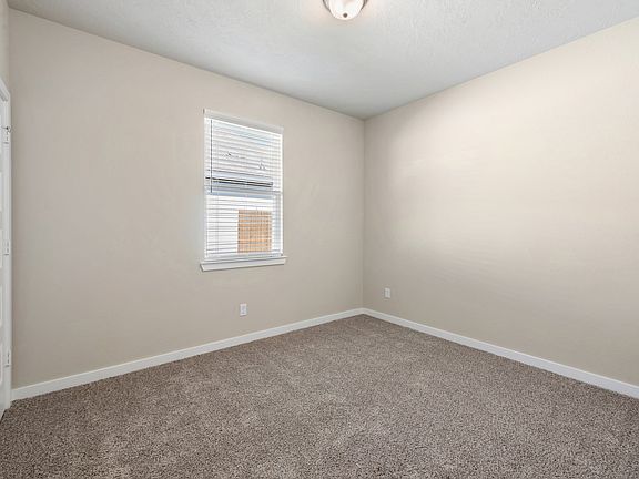 4th image of 311 Broaddus Bnd