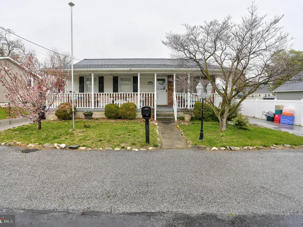 252 Asbury Rd, Pasadena, MD 21122