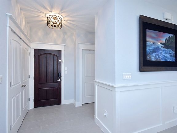 5th image of 6704 Lantern View Dr APT 101
