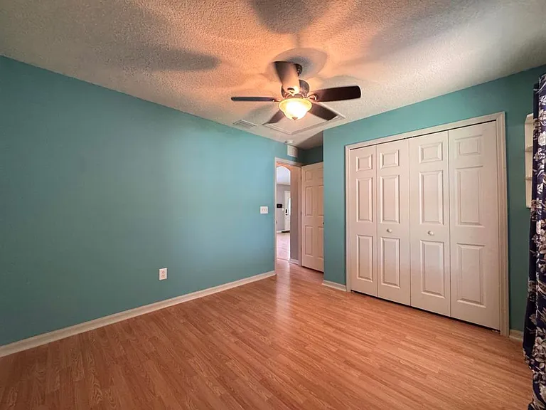 5 Unison Ct — Photo 17