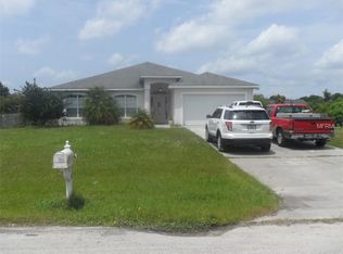 31535 Bugle Ln, Zephyrhills, FL 33543