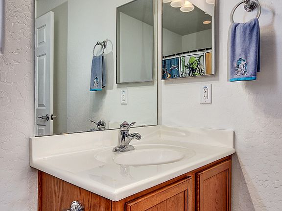 3rd image of 5808 W Beth Dr