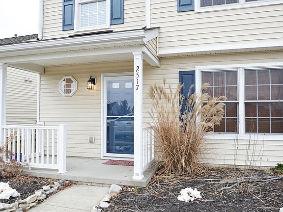 2nd image of 2517 Silver Fir Ln