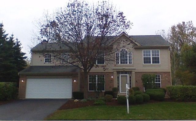 1st image of 320 Oak Grove Cir