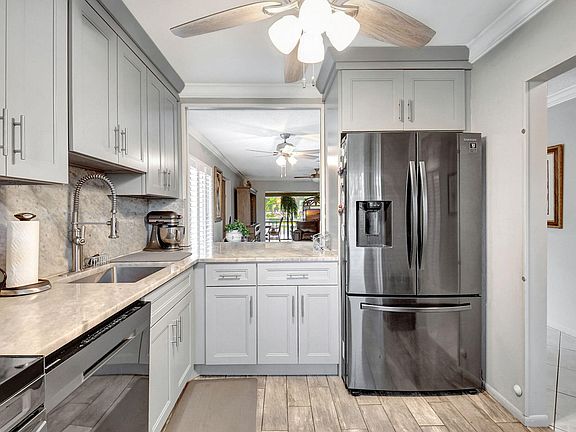 5th image of 21214 Lago Circle #8b