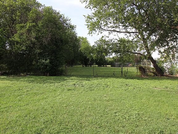 2nd image of 555 MENEFEE BLVD LOT 72