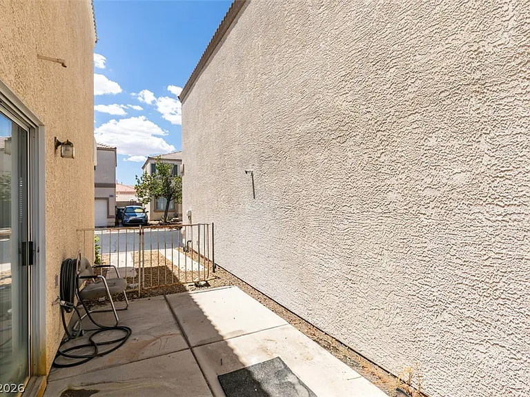 9980 Fine Fern St — Photo 40
