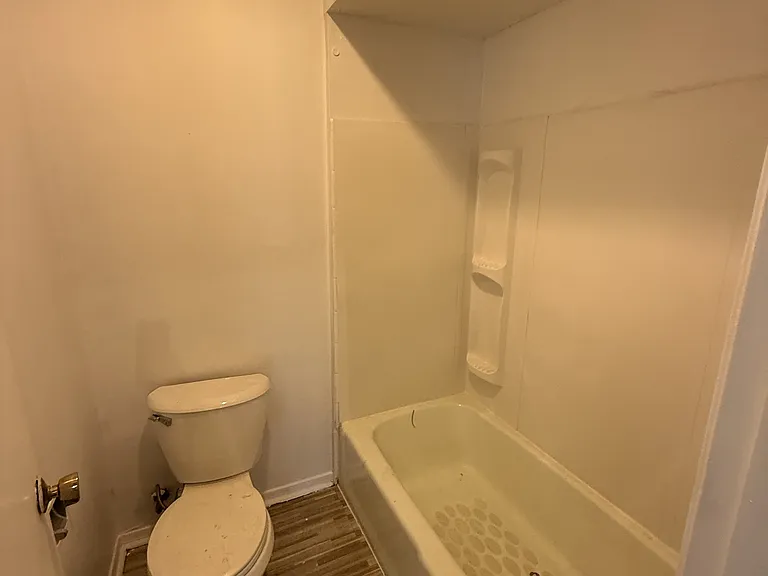 4860 Chesterwood Ct #1 — Photo 6