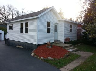 23619 60th St, Salem, WI 53168