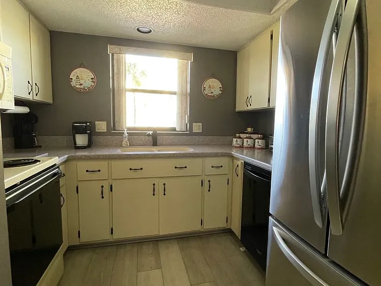 14459 River Beach Dr #C-122 — Photo 12