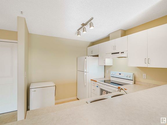4th image of 14708 50th St NW #319