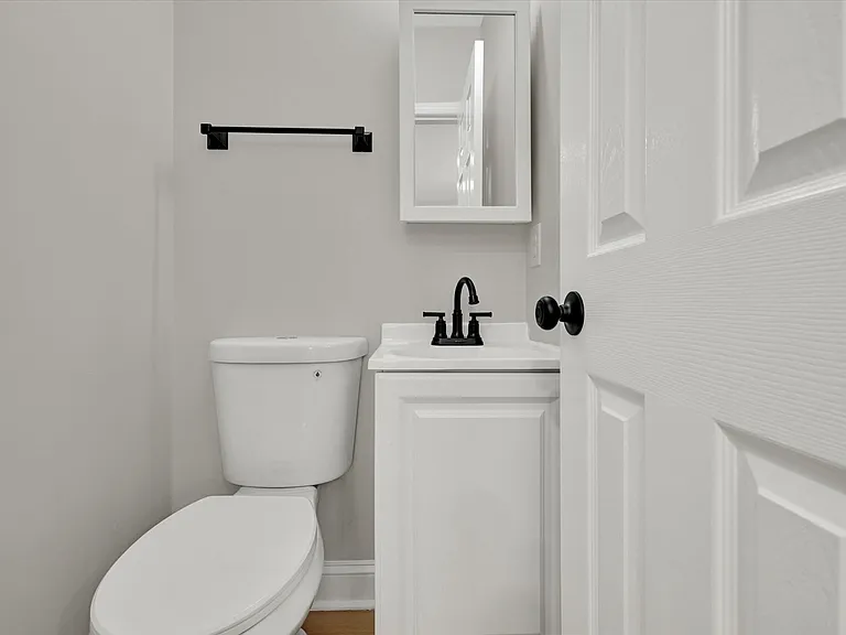 3722 Beehler Ave — Photo 5