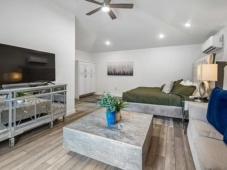 6312 Malcolm Dr — Photo 15
