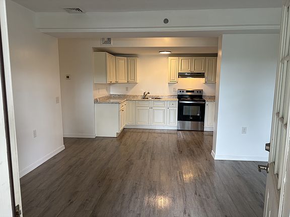 5th image of 51 Butler Hill Rd #6