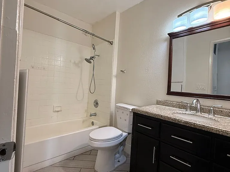 1820 Terry Ln — Photo 8