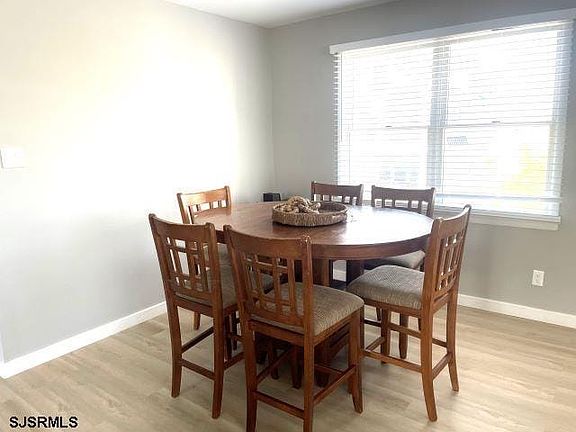 5th image of 9401 Winchester Ave Floor 2